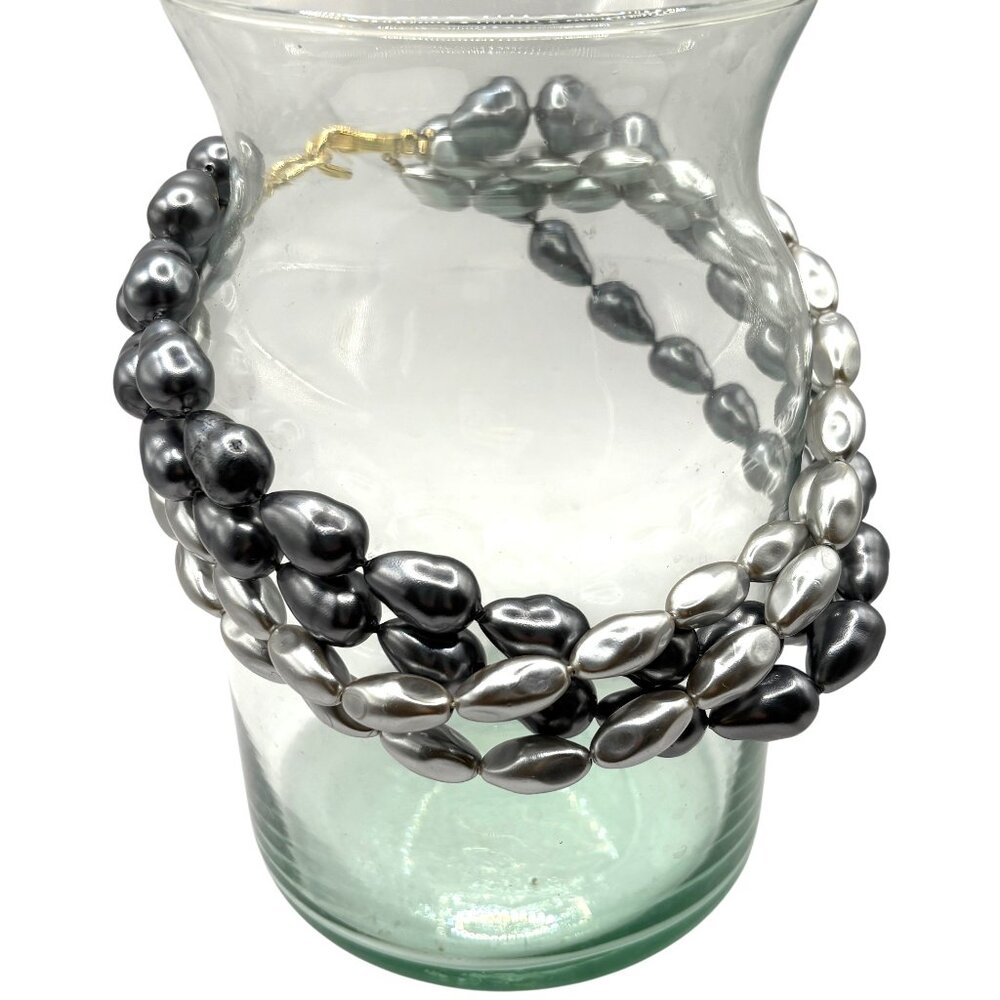 VTG 80s Women's Faux-Pearl Choker Necklace Gray Silver Holiday